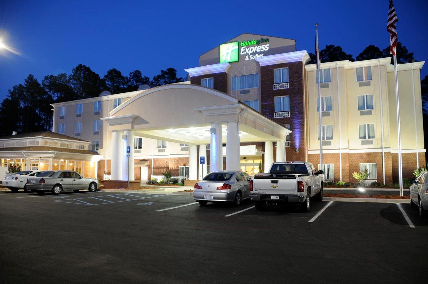 Holiday Inn Express Hotel & Suites Bainbridge By Ihg Exterior photo