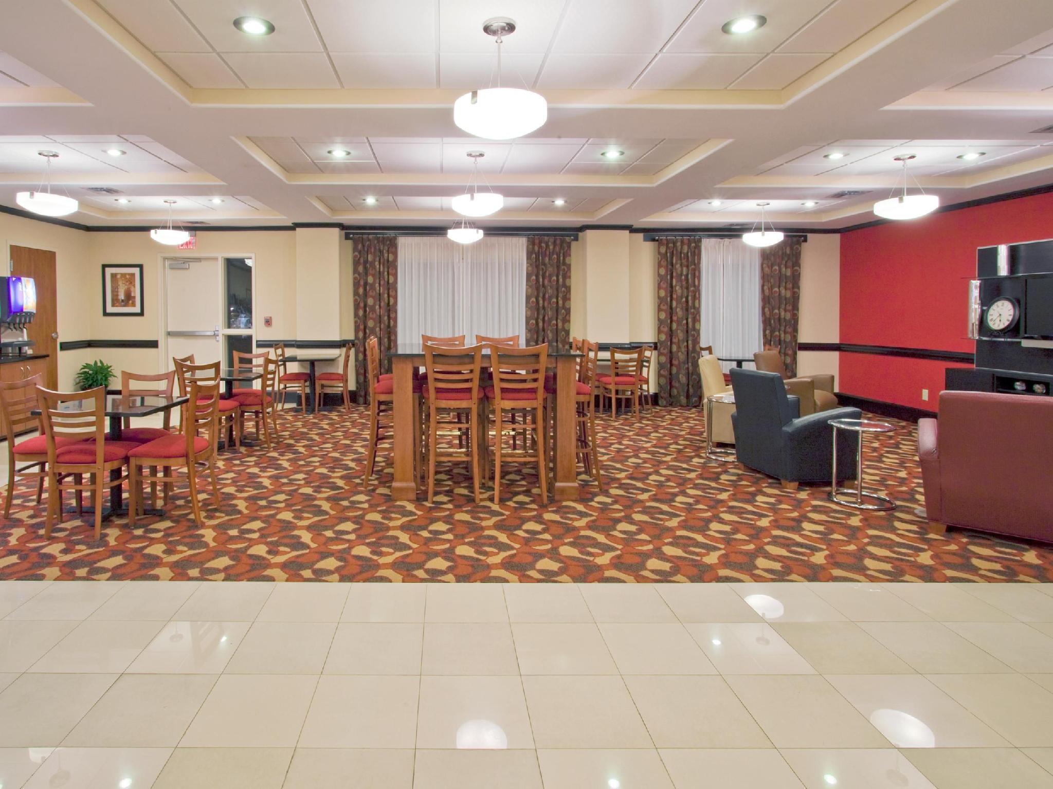 Holiday Inn Express Hotel & Suites Bainbridge By Ihg Exterior photo
