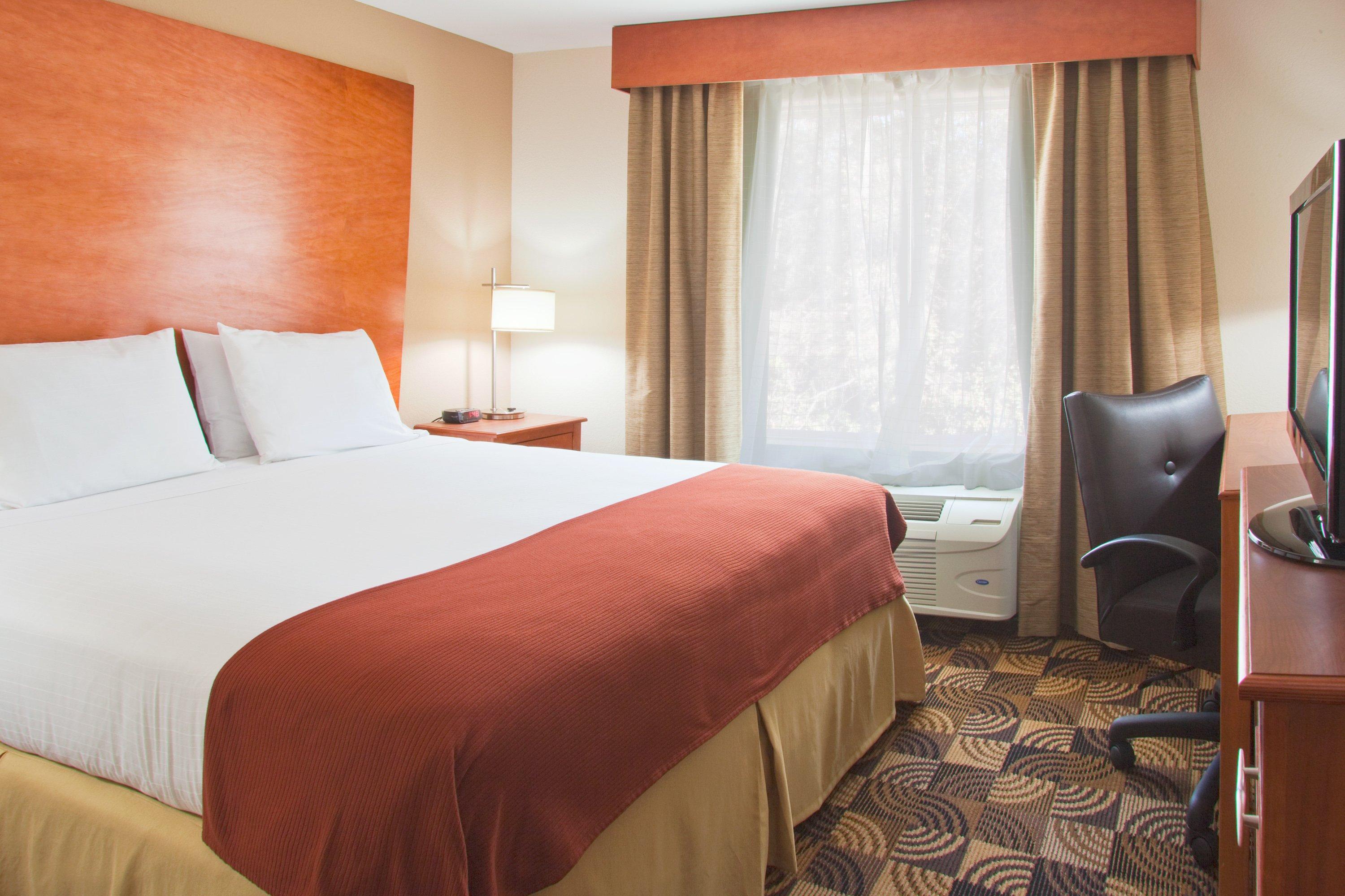 Holiday Inn Express Hotel & Suites Bainbridge By Ihg Exterior photo